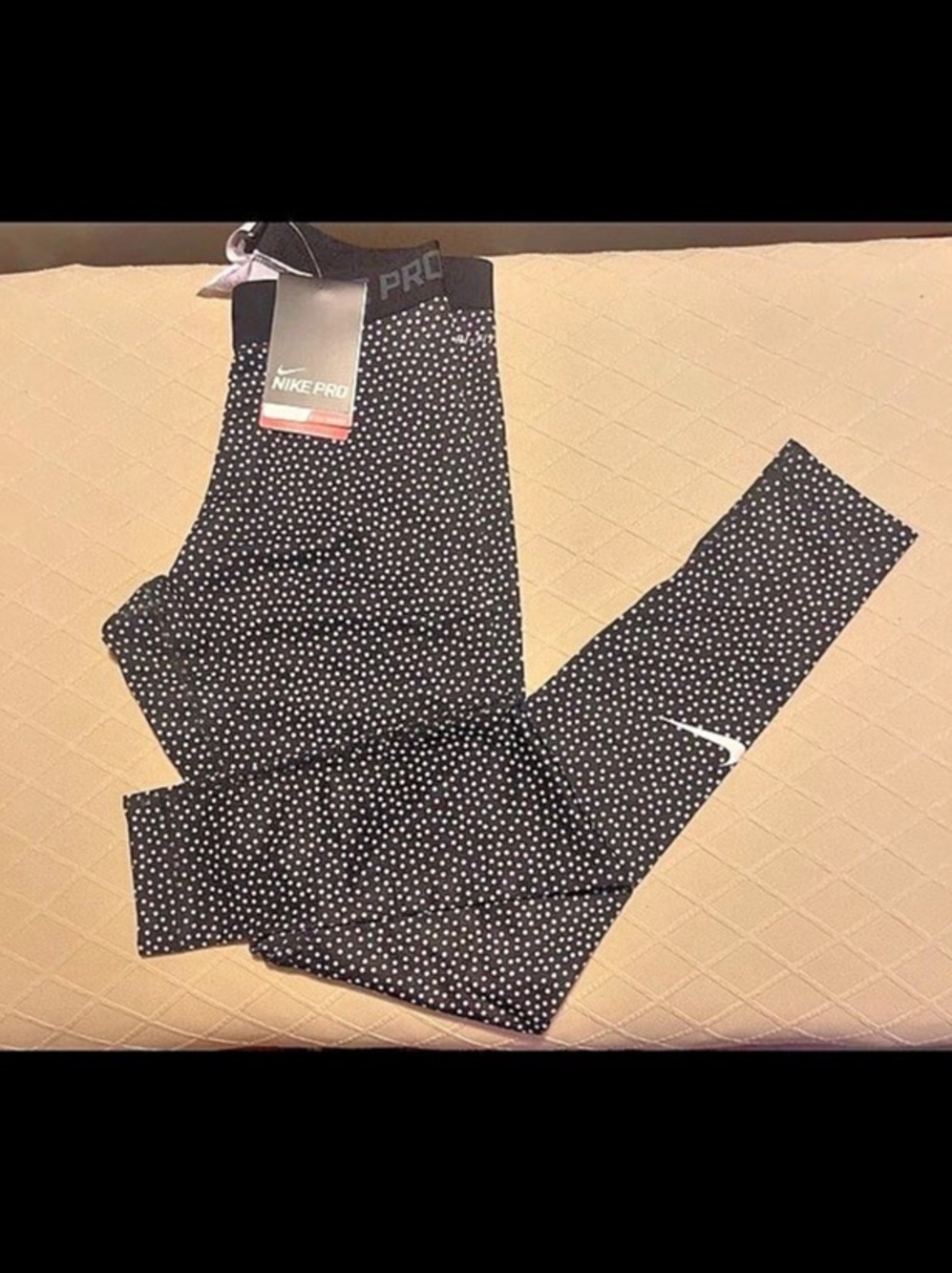 Nike Pro Polka Dot Dri-FIT Leggings Black & White